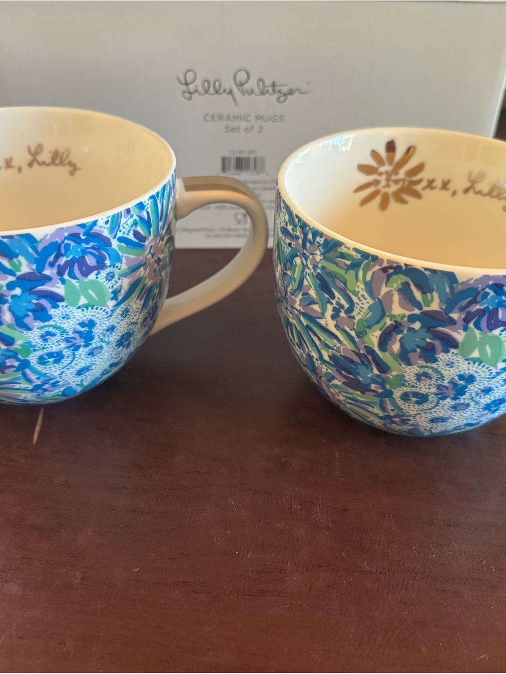 NIB Lilly Pulitzer Ceramic Mugs Set of 2 Blue Green Floral 12 oz Gold Handle